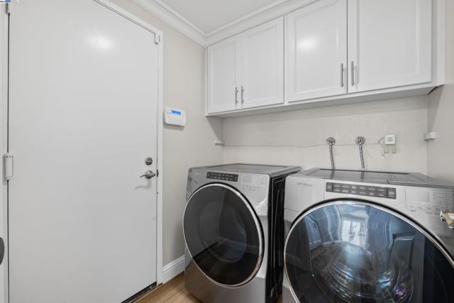 553 Saint George Rd, Danville CA: https://media.crmls.org/mediaz/788311ae-2066-4fd1-ac6e-df61a7a3c424.jpg
