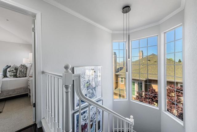 366 Treasure Island Drive, Belmont CA: https://media.crmls.org/mediaz/78832ef5-b951-450b-9288-a2e8096fe00d.jpg