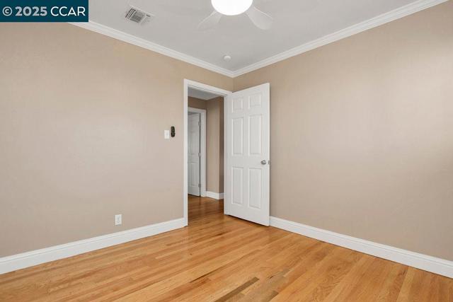 417 Lynn Ave, Antioch CA: https://media.crmls.org/mediaz/7883a110-0f81-41d9-846c-b72f05cda473.jpg