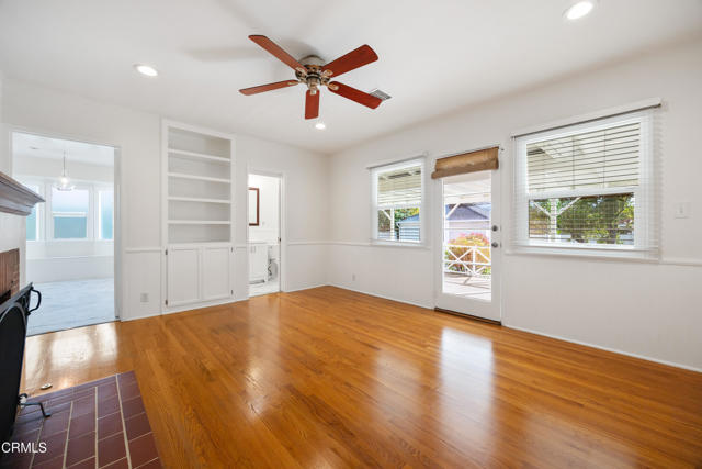 Detail Gallery Image 14 of 24 For 2380 Queensberry Rd, Pasadena,  CA 91104 - 3 Beds | 2 Baths