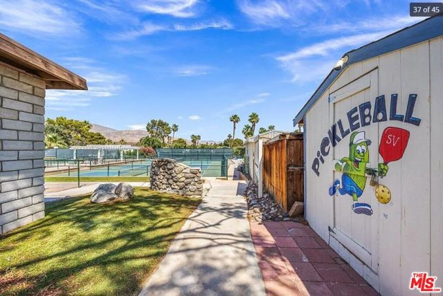 74711 Dillon Road, Desert Hot Springs CA: https://media.crmls.org/mediaz/78868158-8216-415b-9580-299d49ee574f.jpg