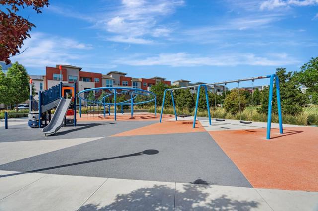 2930 Boyter Place, Santa Clara CA: https://media.crmls.org/mediaz/7886b600-826e-44e1-b957-8c9d918a988e.jpg