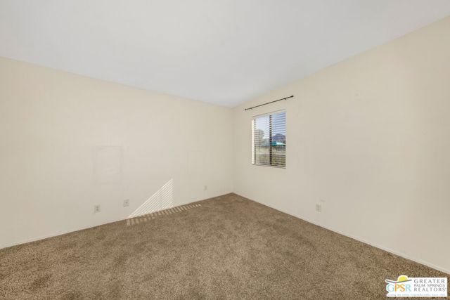Image 22 of 30 For 42995 Park Place