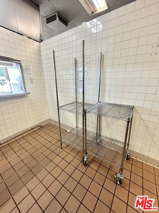  Commercial for Sale in Palmdale, California