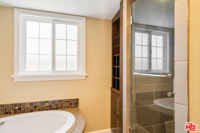 3 Bed Home for Sale in Burbank, California