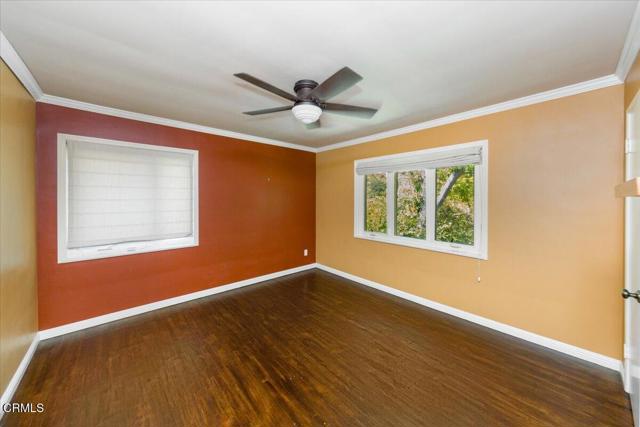 1372 Inverness Drive, Pasadena CA: https://media.crmls.org/mediaz/7889b629-47af-4779-b3c9-e8750cbf1697.jpg