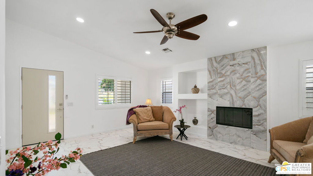 MLS #25621421PS image #1