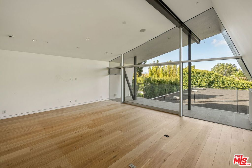 MLS #26849813 image #12