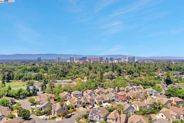 445 S 22Nd St, San Jose CA: https://media.crmls.org/mediaz/788c6684-555c-45b3-bc49-44f62ef10153.jpg