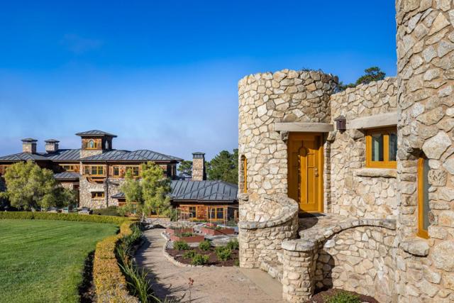 72 Fern Canyon Road, Carmel CA: https://media.crmls.org/mediaz/788c6b06-11ac-429f-adad-35c3b61759c9.jpg