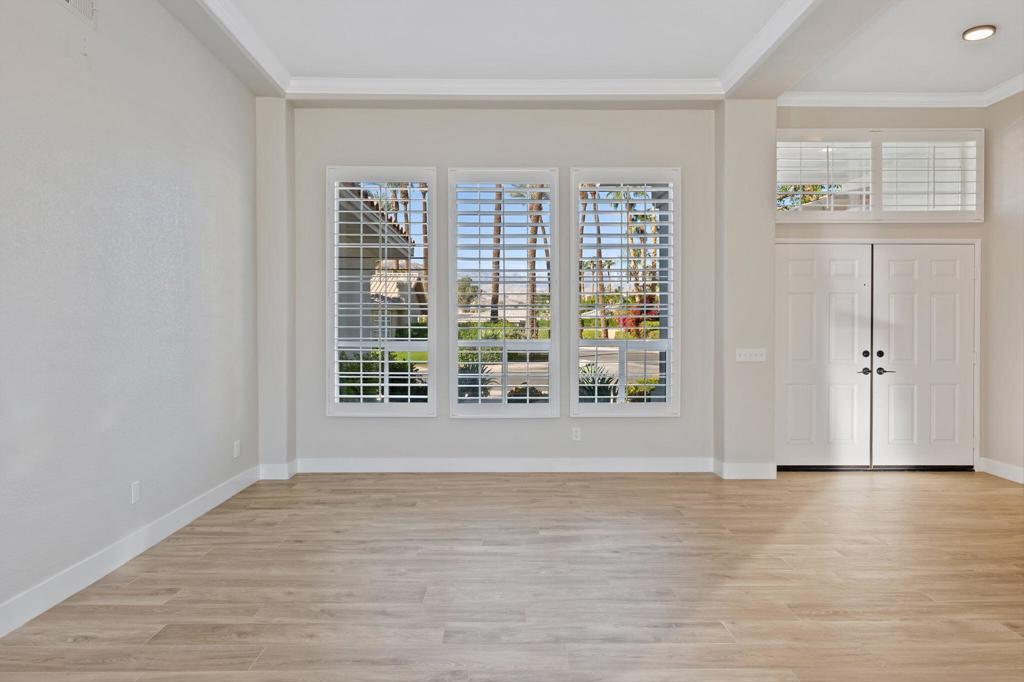 MLS #219137893DA image #2