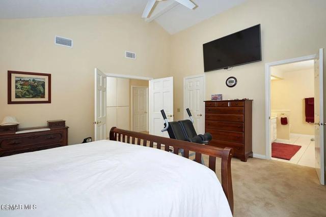 29140 Quail Run Drive, Agoura Hills CA: https://media.crmls.org/mediaz/78908fa8-31bb-4a14-810d-a22f80ac1232.jpg