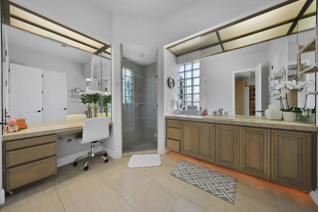 79455 Briarwood, La Quinta CA: https://media.crmls.org/mediaz/78909b09-b265-46e9-927b-889ef3bb680e.jpg