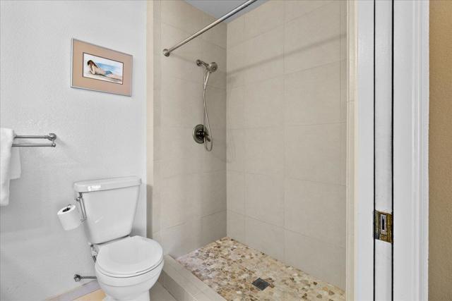 1757 30th Avenue, Santa Cruz CA: https://media.crmls.org/mediaz/78914956-ff54-4714-86ea-ae9ae5ebf766.jpg