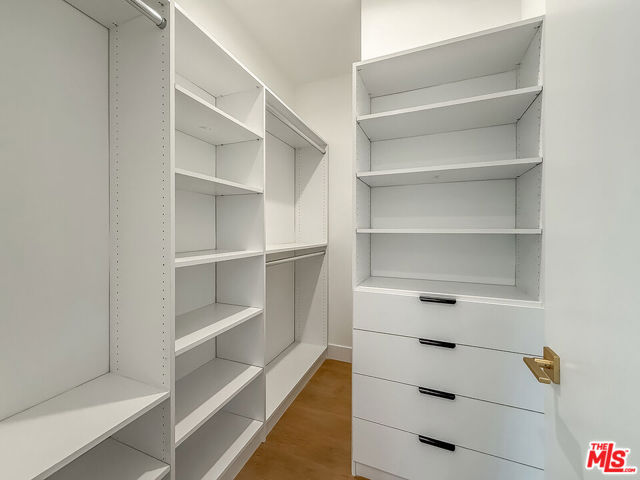 150 N Arnaz Drive, Beverly Hills CA: https://media.crmls.org/mediaz/78916e10-0b7a-4d1a-9af4-bfa23d7a3a7b.jpg