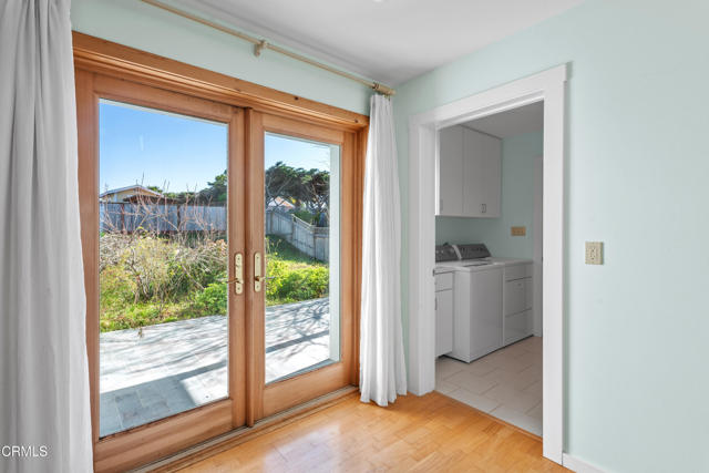 Detail Gallery Image 14 of 34 For 960 Glass Beach Dr, Fort Bragg,  CA 95437 - 2 Beds | 2 Baths