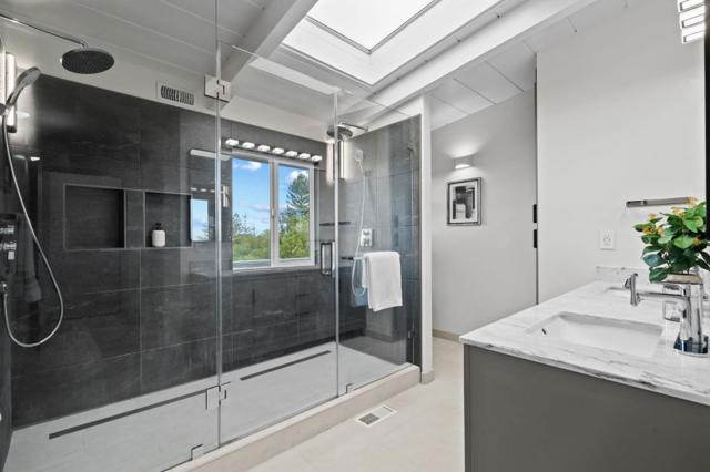 Image 14 of 35 For 2987 Alexis Drive