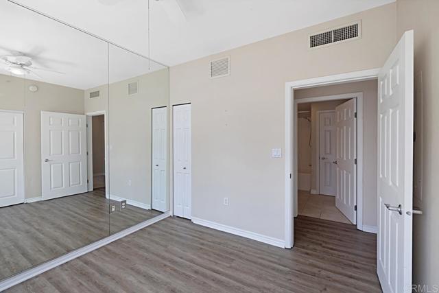 1240 India Street, San Diego CA: https://media.crmls.org/mediaz/789318bf-ef06-4fa9-a7a4-3e674119e4dd.jpg