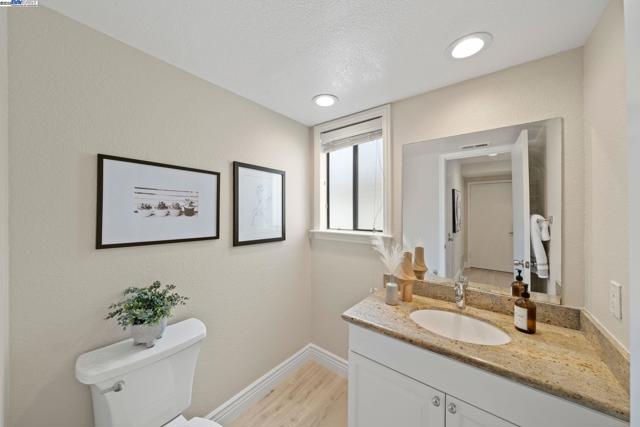 3664 Thrush Terrace, Fremont CA: https://media.crmls.org/mediaz/7893f3f5-91db-40e1-b91e-f4a9f9b9922b.jpg
