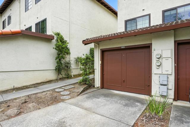 461 Costa Mesa Terrace, Sunnyvale CA: https://media.crmls.org/mediaz/7894643a-8fec-47a2-a088-75a38a8d2c9a.jpg