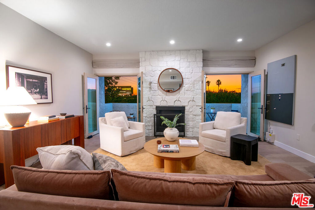 166 S Hayworth Avenue #201