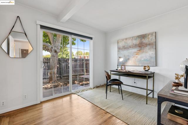 1865 Overhill Rd, Concord CA: https://media.crmls.org/mediaz/789545ba-26ad-4700-a221-e5ae8f8f416a.jpg