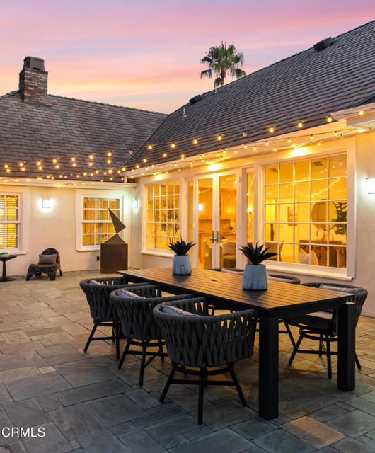 Detail Gallery Image 38 of 45 For 2596 Wallingford Dr, Beverly Hills,  CA 90210 - 4 Beds | 3/1 Baths