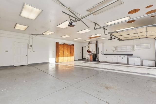 10546 VALLE VISTA RD, Lakeside CA: https://media.crmls.org/mediaz/78965df7-eca9-49c4-9b75-736e70835967.jpg