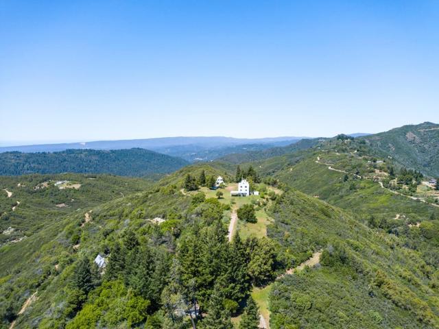 110 Silverline Road, Los Gatos CA: https://media.crmls.org/mediaz/7896bcf6-7865-45ce-a2f5-900fb4f13f0b.jpg