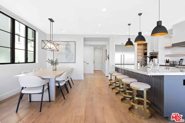 4106 River Avenue, Newport Beach CA: https://media.crmls.org/mediaz/78973b0d-74d6-4ad8-988b-35aa1620676e.jpg