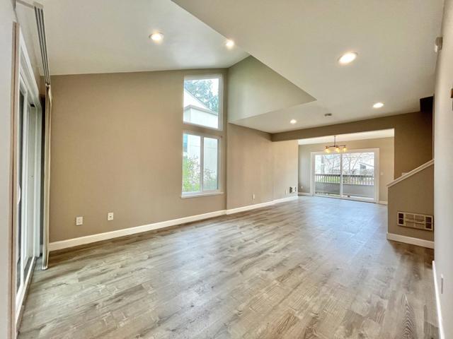 618 S Fair Oaks Avenue, Sunnyvale CA: https://media.crmls.org/mediaz/78980348-896c-46e1-b65a-86b4aa71be42.jpg