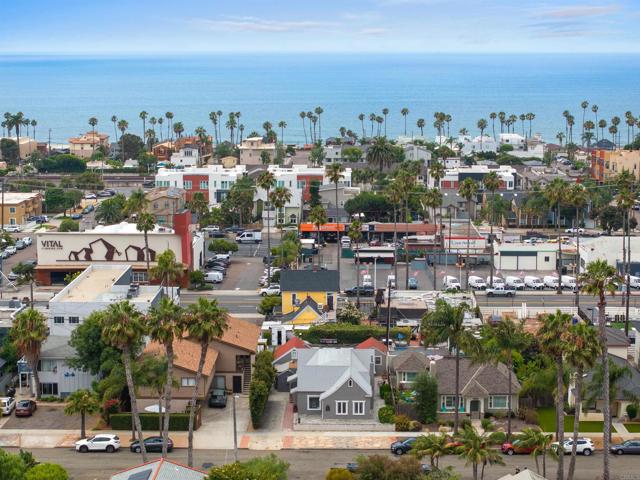 Detail Gallery Image 4 of 35 For 519 S Freeman St, Oceanside,  CA 92054 - 4 Beds | 3/1 Baths