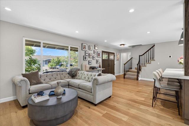 670 Roble Drive, Morgan Hill CA: https://media.crmls.org/mediaz/789adae6-2794-4d00-a7b9-f4e1fec32061.jpg