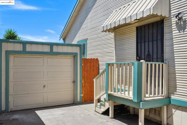 619 11th St., Richmond CA: https://media.crmls.org/mediaz/789b543f-5979-4f3b-a8fa-42077f0a07ca.jpg