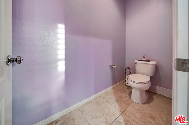 15624 Derrico Lane, Canyon Country CA: https://media.crmls.org/mediaz/789c52f0-c073-4e30-98cd-cab46711b851.jpg