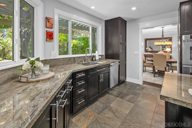 12516 Rougemont Pl, San Diego CA: https://media.crmls.org/mediaz/789df616-b37c-42f6-8fe7-59d85155b70e.jpg