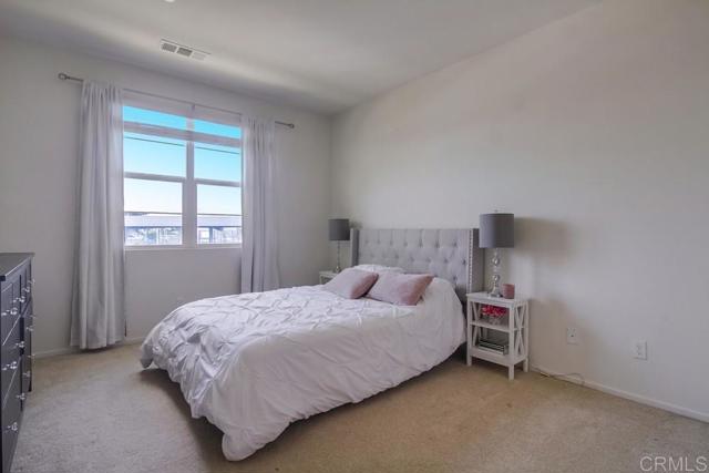 Detail Gallery Image 23 of 60 For 1330 Santa Liza #4,  Chula Vista,  CA 91913 - 4 Beds | 3/1 Baths