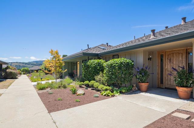72 Del Mesa Carmel, Carmel CA: https://media.crmls.org/mediaz/789f1148-1e9d-4cf9-b183-6c8681553b12.jpg