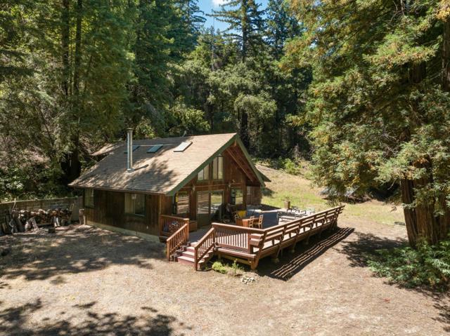 2305 Bear Canyon Road, Los Gatos CA: https://media.crmls.org/mediaz/789f20e6-e8f2-4897-88b5-dff68c482110.jpg
