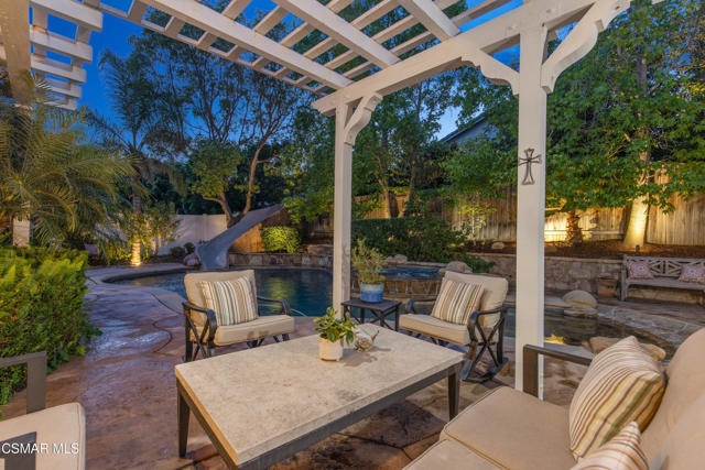 943 Paseo Barona, Camarillo CA: https://media.crmls.org/mediaz/789f348d-4b5c-4f8d-b242-d8c57b3690eb.jpg