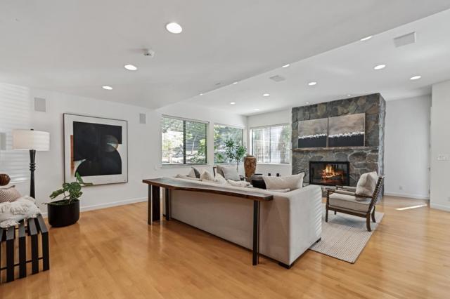 Image 9 of 35 For 3 Oak Forest Court