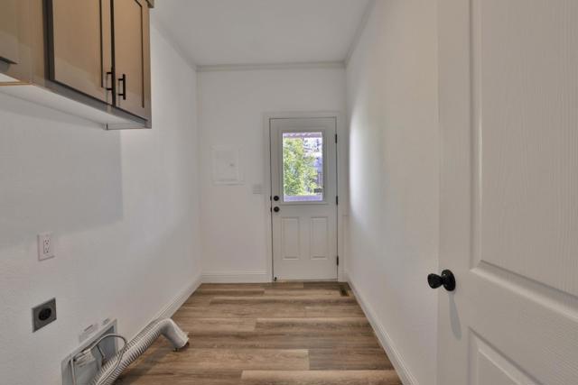 513 Olivian Drive, San Jose CA: https://media.crmls.org/mediaz/789f944e-4d9c-45af-b861-e5f8a4918553.jpg
