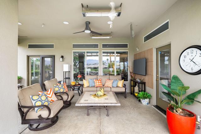44580 S Heritage Palms Drive, Indio CA: https://media.crmls.org/mediaz/78a17d74-243c-4f7a-b39b-5ed3194d2056.jpg