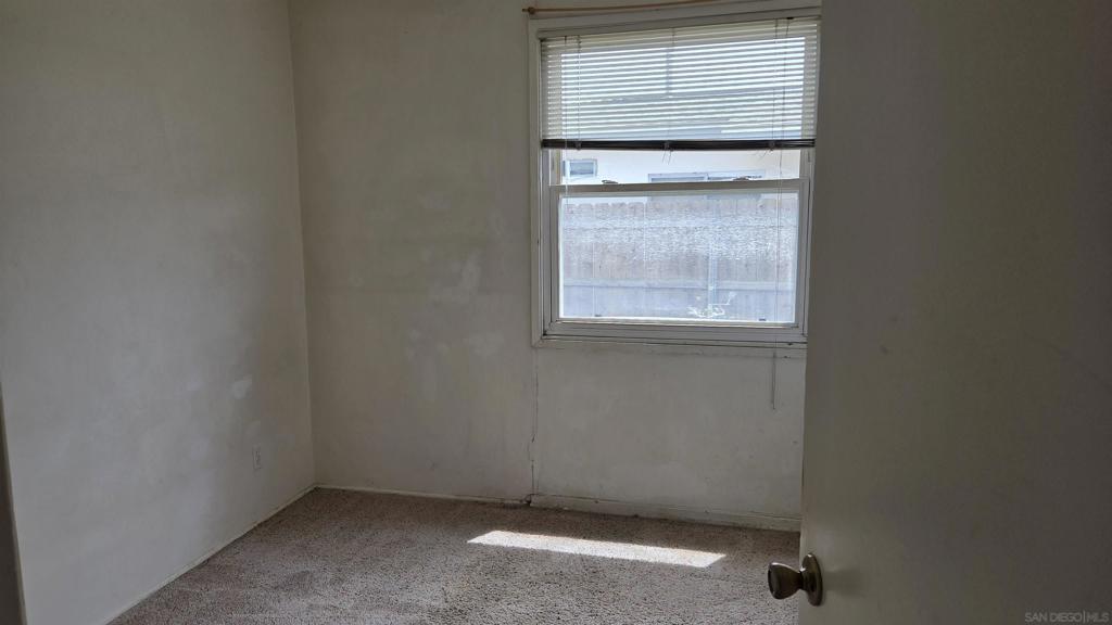 5020 Frink Avenue - photo 9