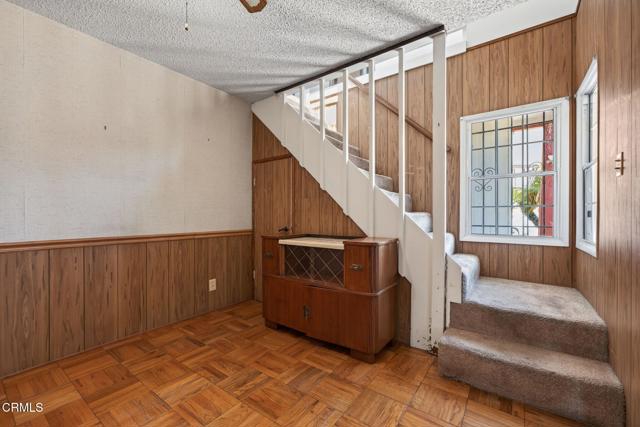 Detail Gallery Image 16 of 27 For 622 E Poplar St, Oxnard,  CA 93033 - 3 Beds | 3 Baths