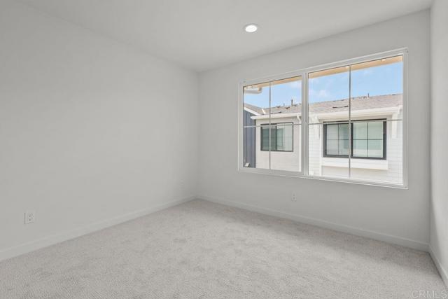 Detail Gallery Image 11 of 16 For 2524 Chamomile Ln, Carlsbad,  CA 92008 - 3 Beds | 2/2 Baths
