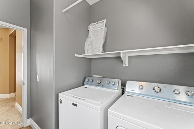 186 Parkside Drive, Simi Valley CA: https://media.crmls.org/mediaz/78a53740-2ddf-4165-86dd-25802ca2d792.jpg