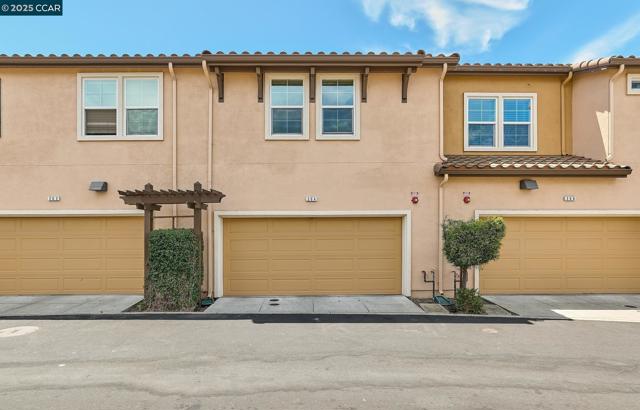 204 Purisima St, San Pablo CA: https://media.crmls.org/mediaz/78a5a191-bf9a-4c15-b289-41c76b259c34.jpg