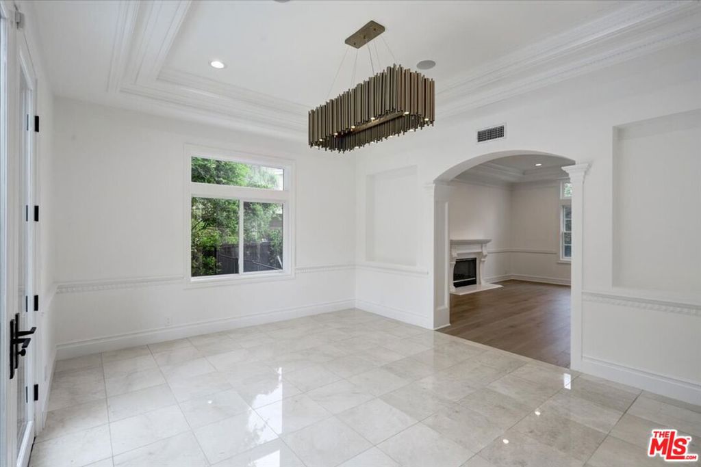 MLS #25510351 image #14