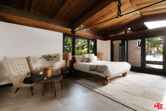 5 Bed Home for Sale in Malibu, California